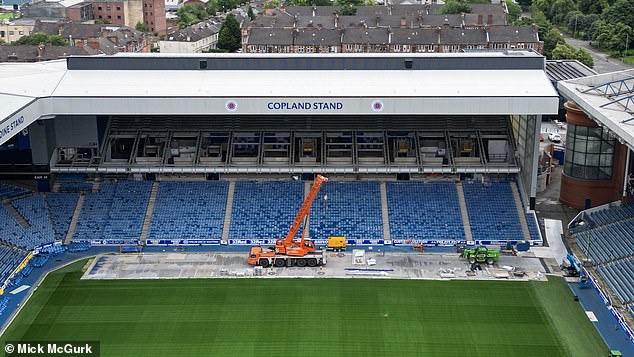 Работы по восстановлению трибуны Copland на стадионе Ibrox отложены