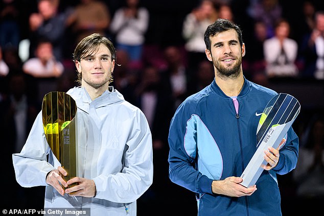 Победа на Vienna Open стала крупнейшей победой Дрейпера (слева) в его растущей карьере на сегодняшний день.